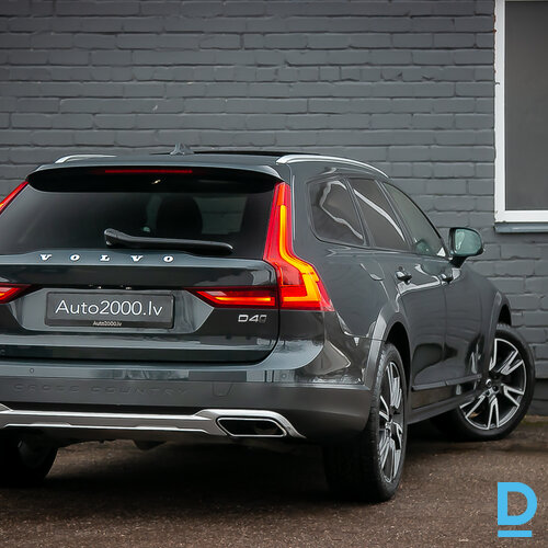 Pārdod Volvo V90 Cross Country 2.0D4, 2020