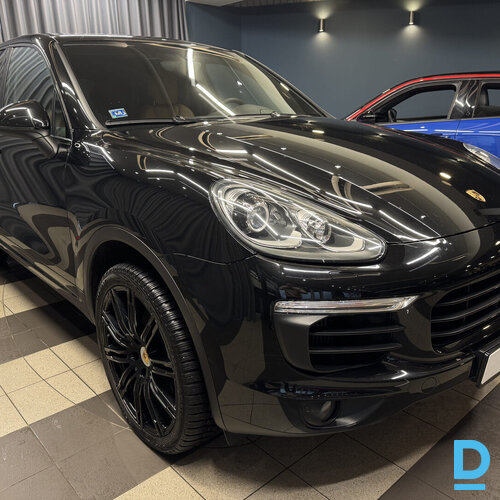 Pārdod Porsche Cayenne 3.0d, 2017