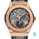 For sale Hublot Classic Fusion 42 Aerofusion Moonphase King Gold