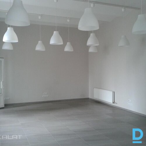 Izīrē salona telpas Rūpniecības iela 42 Izīrē salona telpas Rūpniecības iela 42