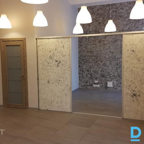 Izīrē salona telpas Rūpniecības iela 42 Izīrē salona telpas Rūpniecības iela 42