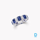 Pārdod Graff Emerald Cut Sapphire and Diamond Wedding Band