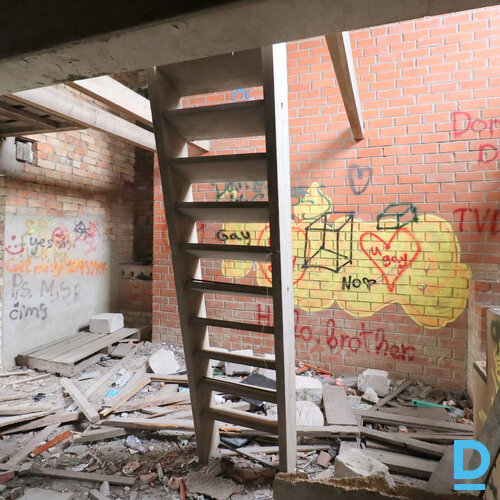 Pārdod māju Raiņa iela 29 Pārdod māju Raiņa iela 29