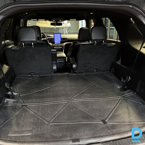 Pārdod Ford Explorer ST 3.0i, 2019
