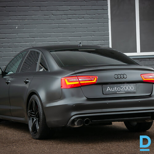 Pārdod Audi S6, 2012