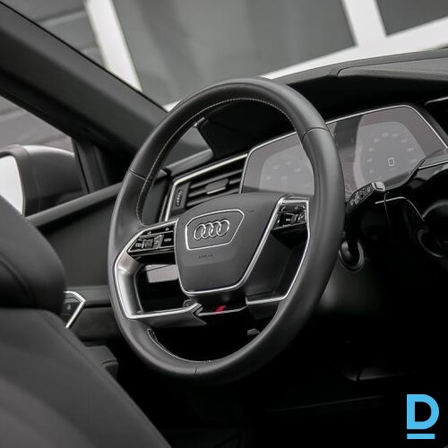 Pārdod Audi E-Tron S-Line 50 Quattro, 2020