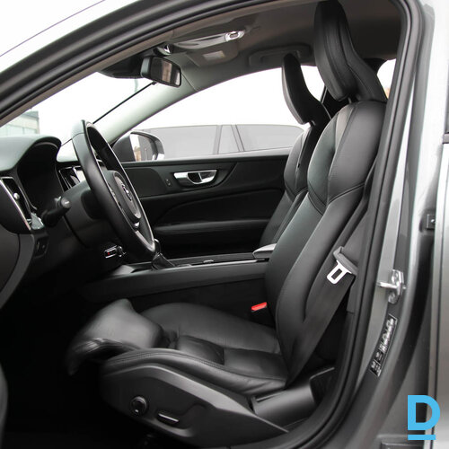 Pārdod Volvo V60 2.0D, 2019