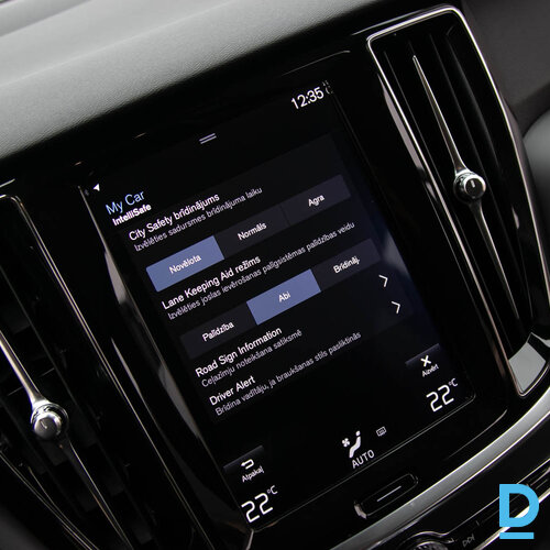 Pārdod Volvo V60 2.0D, 2019