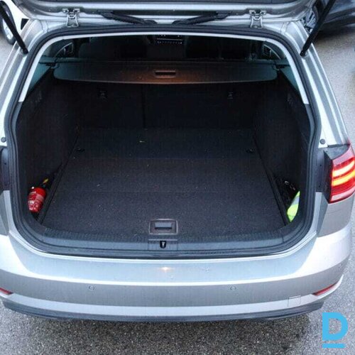 Pārdod Volkswagen Golf 7 Variant Bluemotion 1.5i, 2019 Pārdod Volkswagen Golf 7 Variant Bluemotion 1.5i, 2019