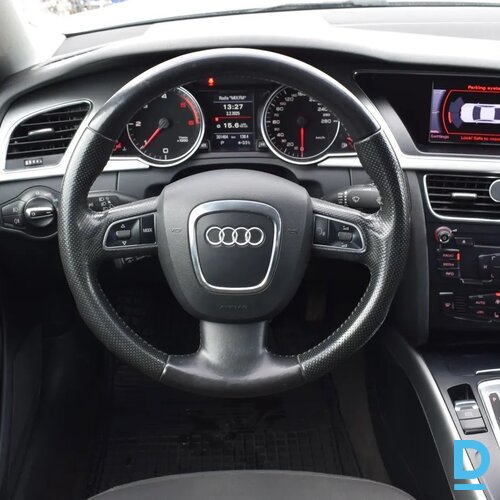 Pārdod Audi A5 SPORTBACK 2.0D, 2010