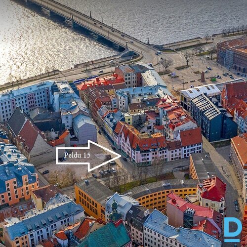 Izīrē māju Peldu iela 15, 2969m² Izīrē māju Peldu iela 15, 2969m²