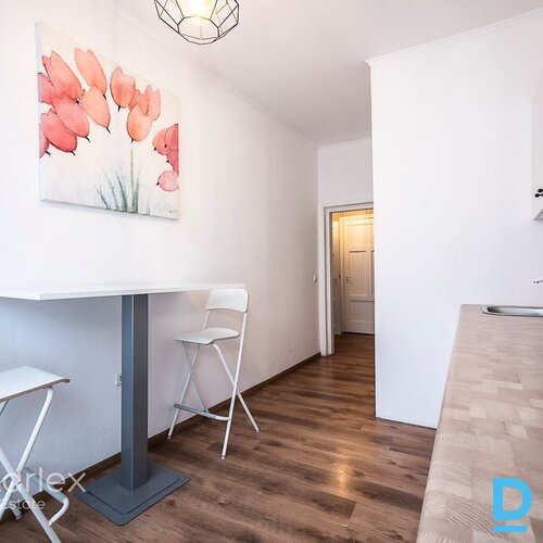 Plašs 3 istabu dzīvoklis Vecrīgas sirdī Plašs 3 istabu dzīvoklis Vecrīgas sirdī