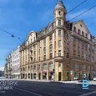 Квартира с балконом и 2 парковочными местами в центре Риги возле улицы Артилерияс