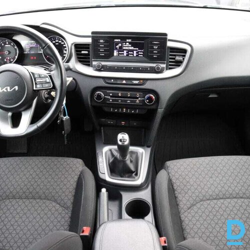 Pārdod Kia Ceed Sw 1.0i, 2022