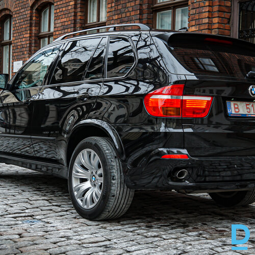 Pārdod BMW X5 3.0d, 2009