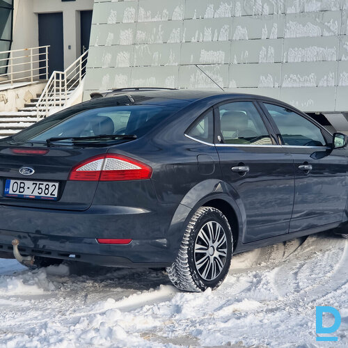 Pārdod Ford Mondeo 2.0i, 2008