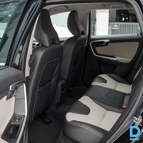 Pārdod Volvo XC60 2.0d, 2016