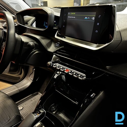 Pārdod Peugeot 2008 Allure Pack 50kWh, 2021 Pārdod Peugeot 2008 Allure Pack 50kWh, 2021