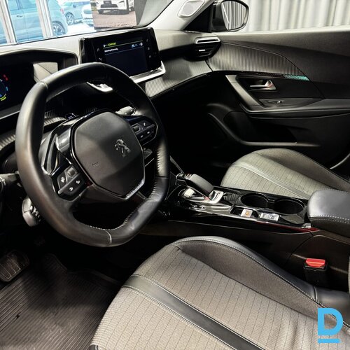 Pārdod Peugeot 2008 Allure Pack 50kWh, 2021 Pārdod Peugeot 2008 Allure Pack 50kWh, 2021