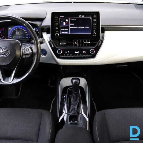 Pārdod Toyota Corolla Hybrid Touring Sport 1.8, 2022