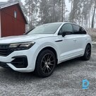 Продают Volkswagen Touareg, 2020