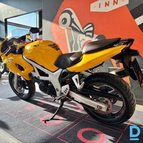 Pārdod Suzuki SV650 motociklu, 650 cm³, 2000 Pārdod Suzuki SV650 motociklu, 650 cm³, 2000