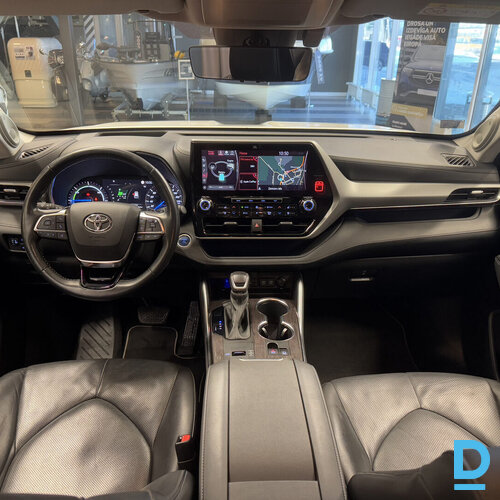Pārdod Toyota Highlander 2.5 Hybrid, 2021 Pārdod Toyota Highlander 2.5 Hybrid, 2021