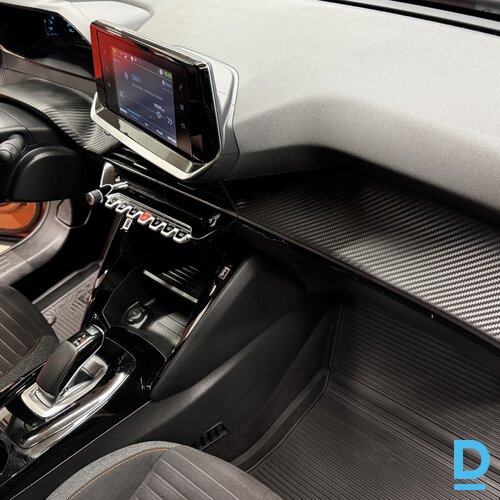 Pārdod Peugeot 2008 50kWh, 2021