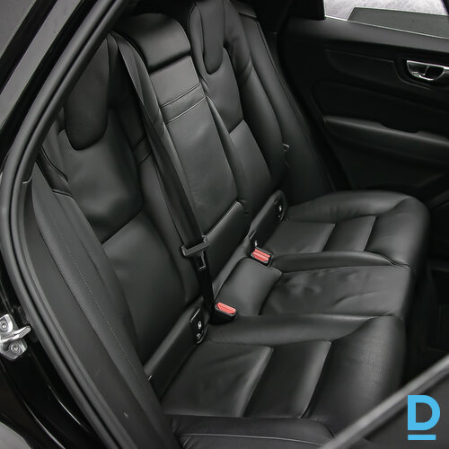 Pārdod Volvo XC60 2.0D4, 2019 Pārdod Volvo XC60 2.0D4, 2019