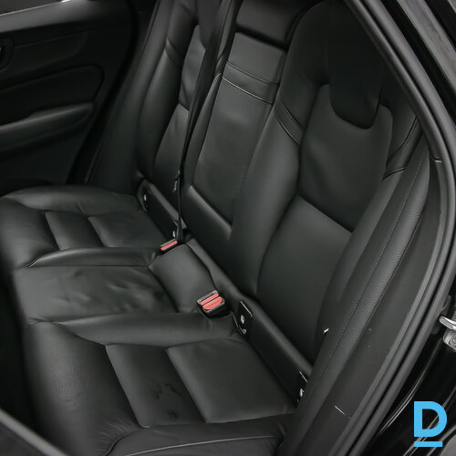 Pārdod Volvo XC60 2.0D4, 2019 Pārdod Volvo XC60 2.0D4, 2019
