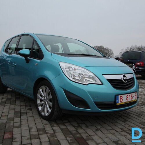 Pārdod Opel Meriva 1.3d, 2010