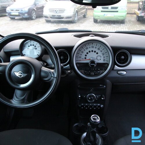 Pārdod MINI One 1.6D, 2010