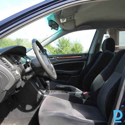 Pārdod Honda Accord 1.8i, 2002