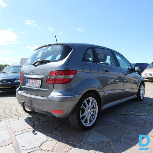 Pārdod Mercedes-Benz B200 2.0D, 2009