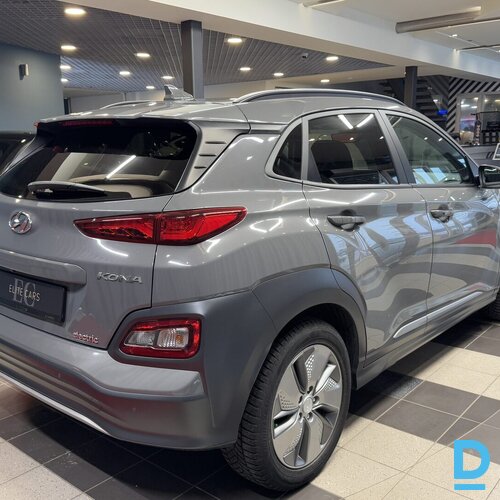 Pārdod Hyundai Kona 64kWh Premium, 2019