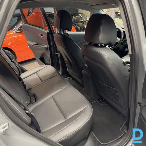 Pārdod Hyundai Kona 64kWh Premium, 2019