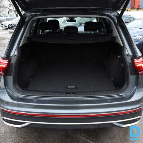 Pārdod Volkswagen Tiguan Allspace 4motion 2.0i, 2022 Pārdod Volkswagen Tiguan Allspace 4motion 2.0i, 2022