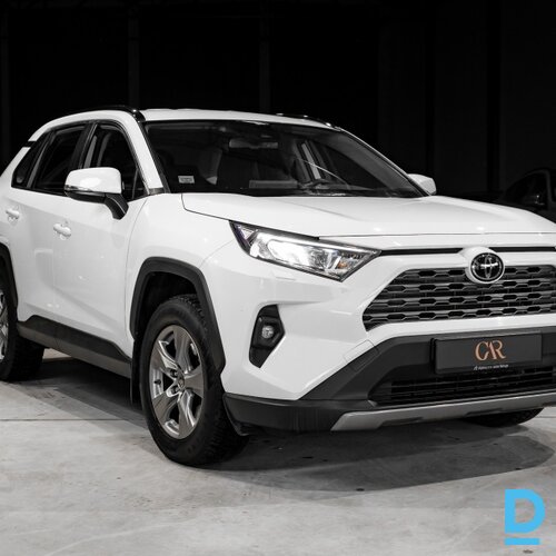 Pārdod Toyota RAV 4 2.0i, 2022