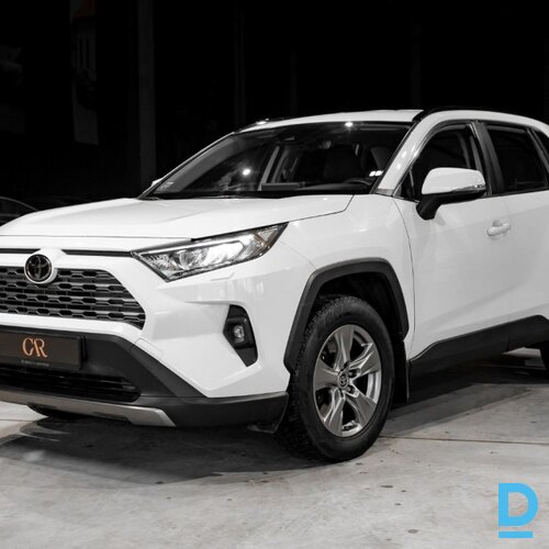 Pārdod Toyota RAV 4 2.0i, 2022