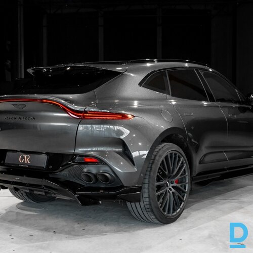Pārdod Aston Martin DBX 707, 2024