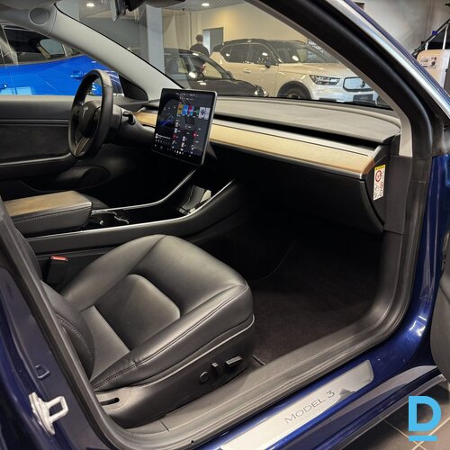 Pārdod Tesla Model 3 Standard Range Plus, 2019
