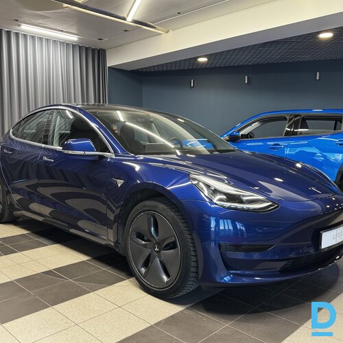 Pārdod Tesla Model 3 Standard Range Plus, 2019