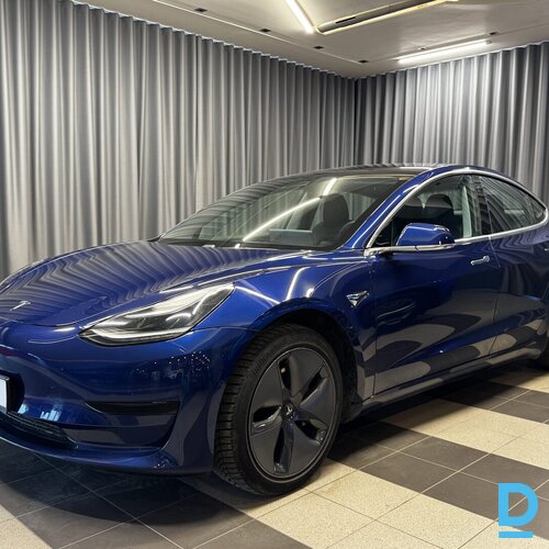 Pārdod Tesla Model 3 Standard Range Plus, 2019