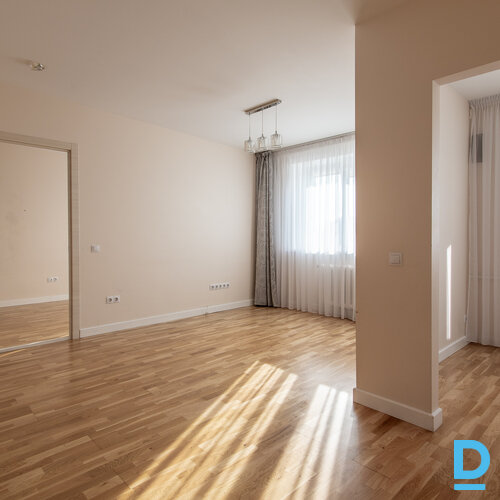 Pārdod dzīvokli Lielā iela 32