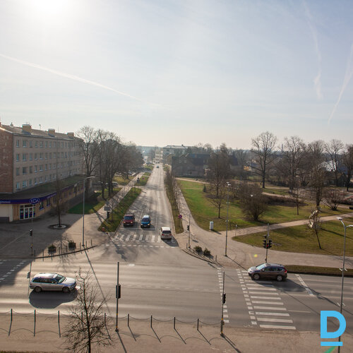 Pārdod dzīvokli Lielā iela 32