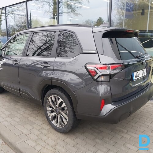 Pārdod Subaru Forester Limited 2.0, 2024