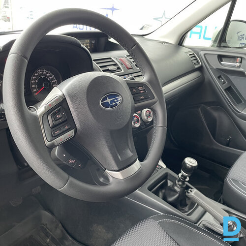 Pārdod Subaru Forester 2.0d, 2015
