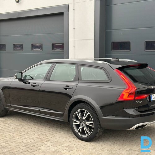Pārdod Volvo V90 Cross Country, 2.0d D5, AWD