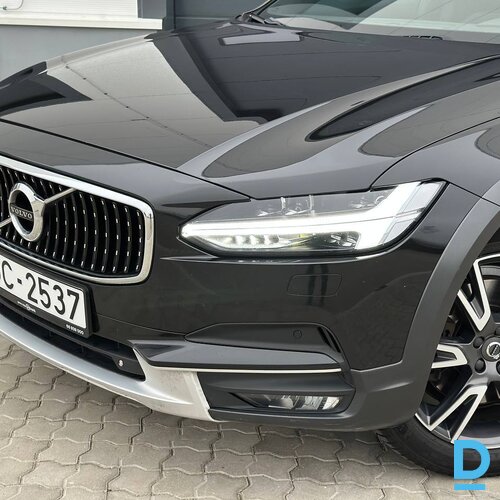 Pārdod Volvo V90 Cross Country, 2.0d D5, AWD
