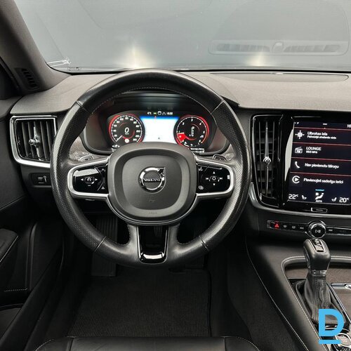 Pārdod Volvo V90 Cross Country, 2.0d D5, AWD